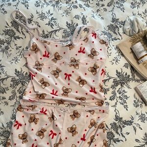 Charming Teddy Bear Print Pajama Set NWOT